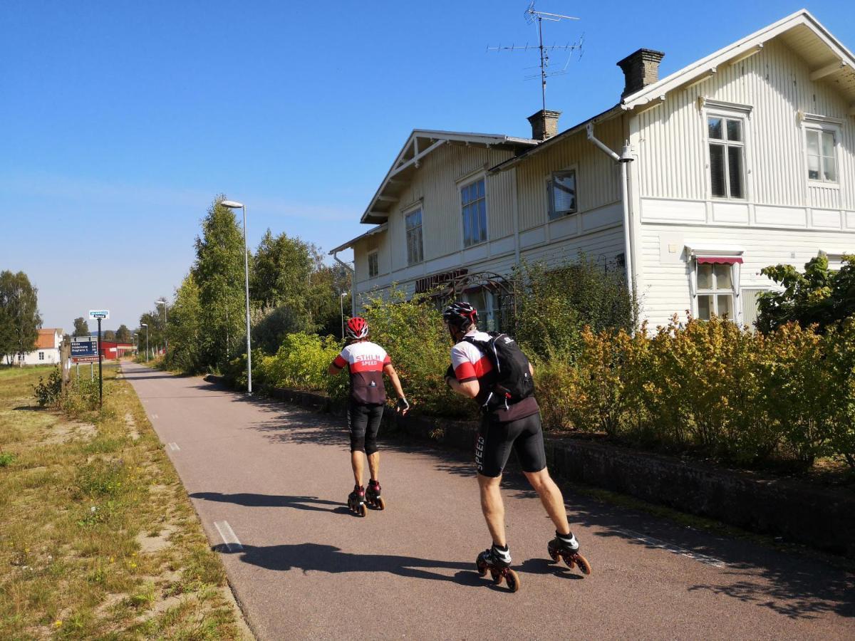 Perrongen Guesthouse Munkfors Экстерьер фото