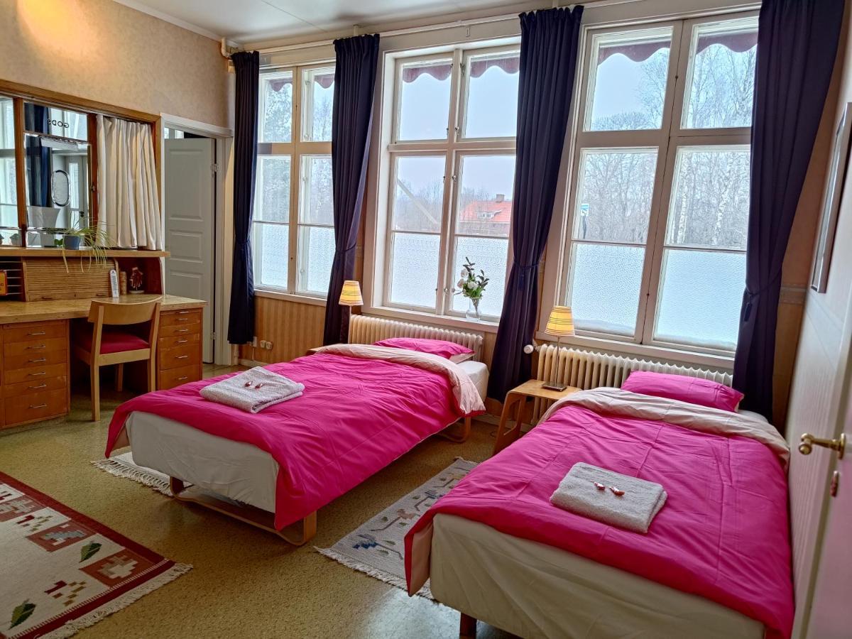 Perrongen Guesthouse Munkfors Экстерьер фото